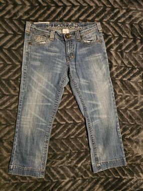 Industrial Cotton Women's Capri Jeans Size 9 Embroidered Pockets Cropped Denim